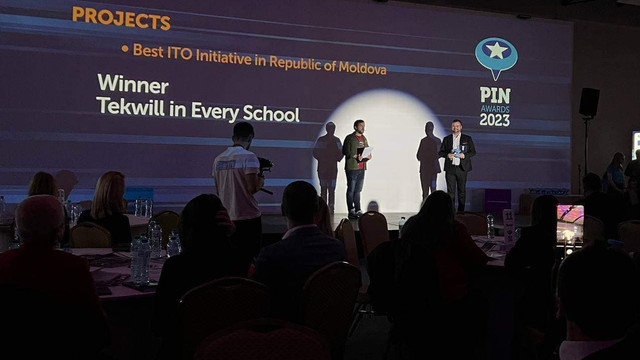 Proiectul „Tekwill în Fiecare Școală” a câștigat premiul pentru „Cea mai bună inițiativă ITO din Republica Moldova”
