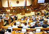 Votat de Parlament. Copiii născuți pe teritoriul Republicii Moldova vor beneficia de dreptul garantat la cetățenie