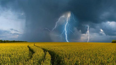 Meteorologii au emis cod galben pentru astăzi, 2 iunie
