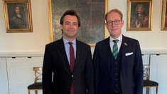 La Stockholm, vicepremierul Nicu Popescu a discutat cu omologul său suedez, Tobias Billström