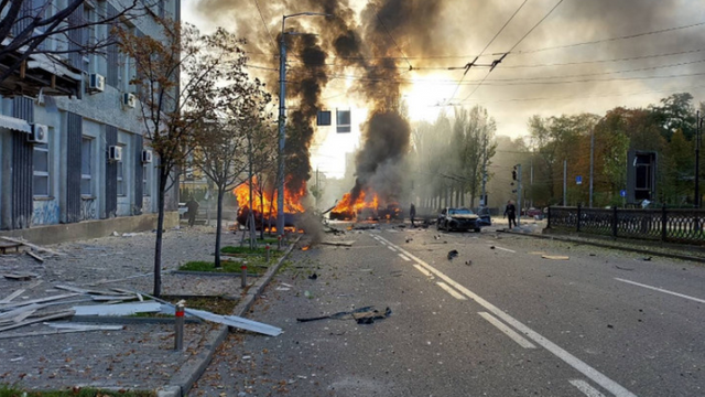 Ucraina: Trei morți într-un atac aerian la Kiev