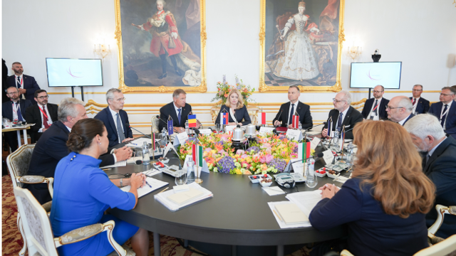 Declarația liderilor Formatului București 9: „Felicităm Republica Moldova pentru eforturile depuse de a menține stabilitatea și de a avansa reformele pe calea europeană”