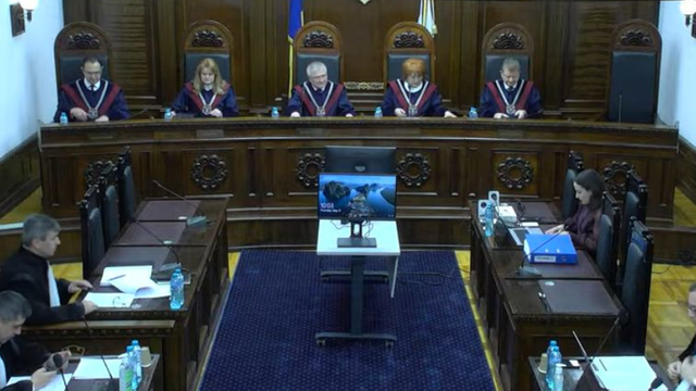 LIVE |  Continuă ședința CC de examinare a sesizării Guvernului privind verificarea constituționalității Partidului Politic „Șor”