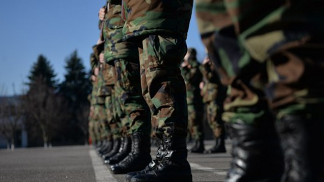 Armata Națională desfășoară exerciții cu rezerviștii Forțelor Armate
