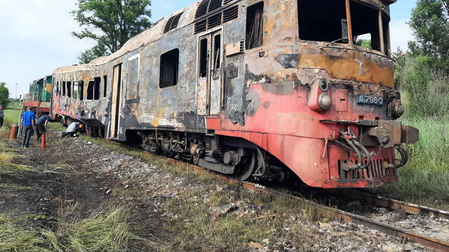 O locomotivă a ars în apropierea gării feroviare din municipiul Ungheni