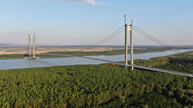 Podul peste Dunăre de la Brăila, România, va fi deschis non-stop