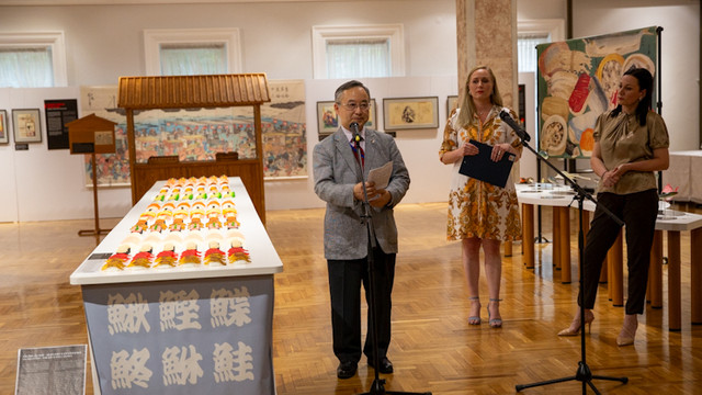 FOTO | Mai multe tipuri de sushi sunt prezentate într-o expoziție la Muzeul Național de Istorie