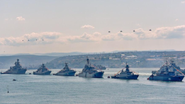 Flota rusă se mișcă în Marea Neagră. Toate datele arată că se pregătește o blocadă împotriva Ucrainei, dar rușii riscă și se vor expune