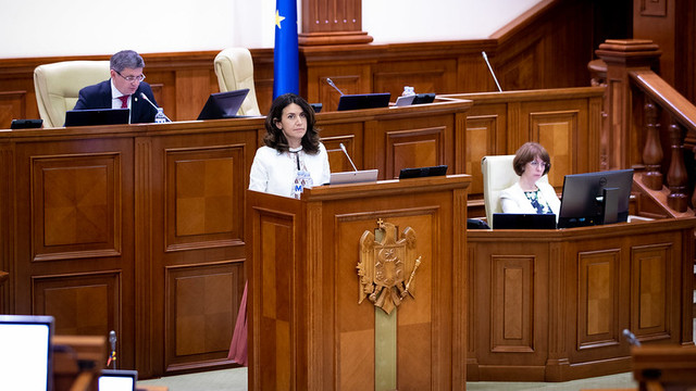 Adoptat de Parlament: Procurorii și judecătorii din funcțiile-cheie vor fi supuși evaluării externe