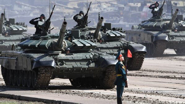 Rusia dublează cheltuielile militare. Invazia din Ucraina a înghițit aproape 40% de cheltuielile bugetare din prima jumătate a lui 2023
