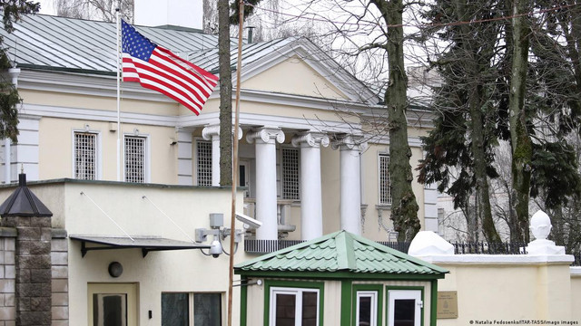 Ambasada SUA de la Minsk îndeamnă cetățenii americani să părăsească Belarus