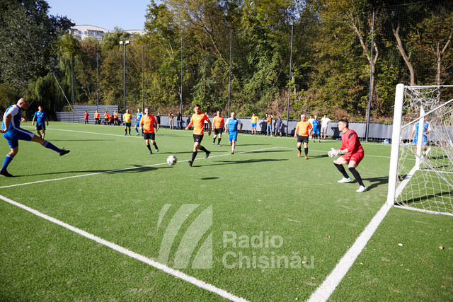 FOTO | A început turneul de fotbal organizat de Asociația Investitorilor din România în Republica Moldova