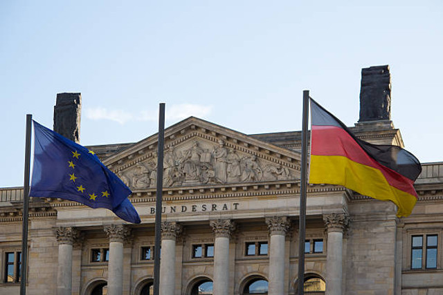 Germania: Camera superioară a parlamentului critică planul guvernului de legalizare a canabisului
