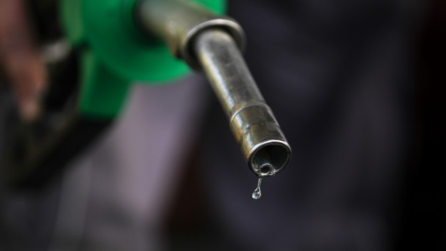 E criză de combustibil în Rusia, deși țara e printre cei mai mari producători de petrol