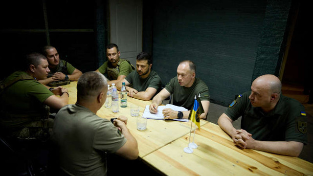 Ucraina: Volodimir Zelenski s-a deplasat pe linia frontului, lângă Bahmut
