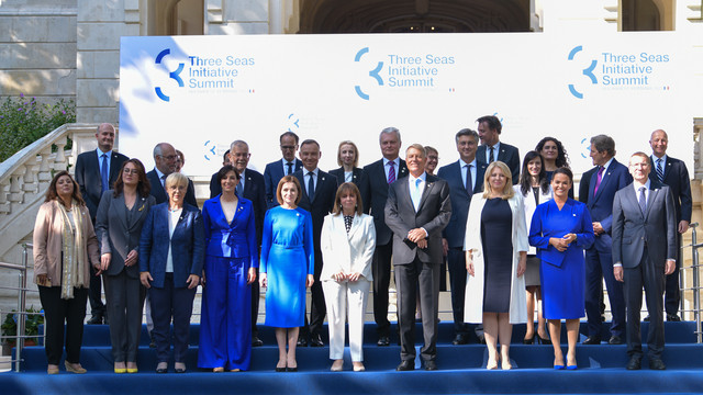 Declarația comună după Summitul Inițiativei celor Trei Mări de la București. Angajamente față de Republica Moldova și Ucraina