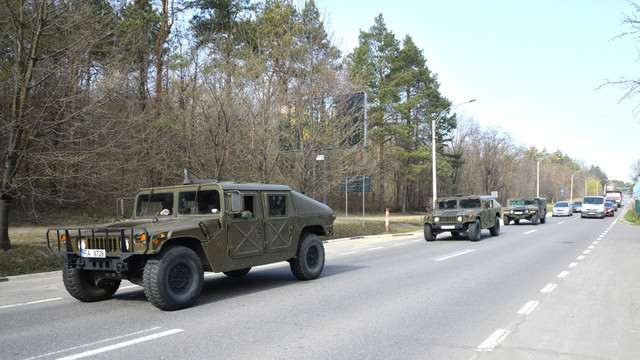 Ministerul Apărării informează  că în perioada desfășurării exercițiului „Scutul de Foc/Rapid Trident — 2023” vor avea loc deplasări ale unităților de tehnică militară pe traseele din R. Moldova