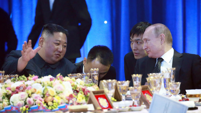 „Regele bătăliei”. Cum l-ar ajuta pe Putin muniția nord-coreeană pe care Kim Jong Un o poate furniza