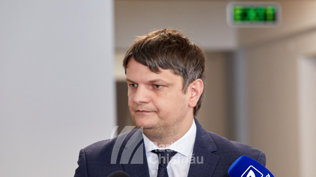 LIVE | Andrei Spînu susține o conferință de presă
