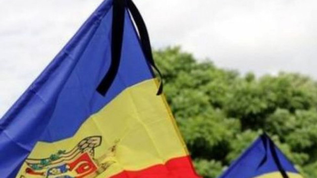 Zi de doliu național. Primul președinte al Republicii Moldova, Mircea Snegur, este petrecut pe ultimul drum