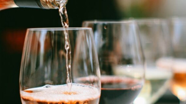Vinul Moldovei va fi apreciat de un juriu specializat format din 30 de experți străini și locali în cadrul unui concurs național
