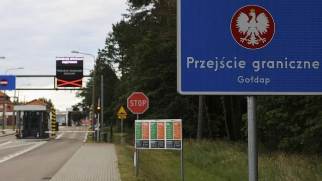 După statele baltice, și Polonia interzice intrarea mașinilor cu numere de înmatriculare rusești. Medvedev amenință cu ruperea relațiilor diplomatice