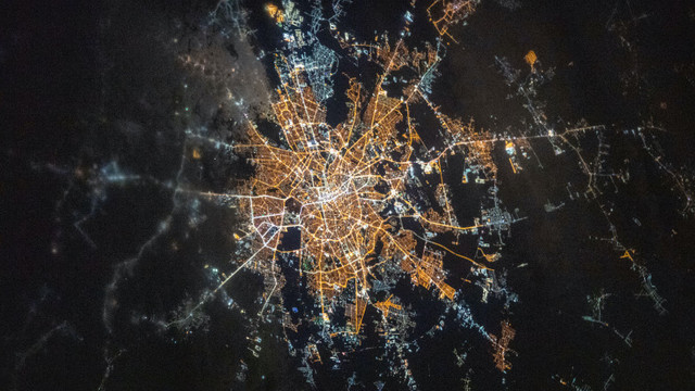 Imagine virală: Bucureștiul, fotografiat noaptea de pe Stația Spațială Internațională