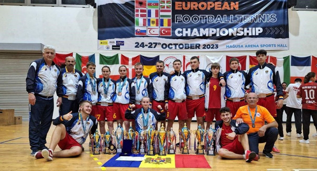 FOTO | Fotbal-tenis. Naționala Republicii Moldova s-a clasat  pe locul 2 din 16 echipe participante la Campionatul European 2023