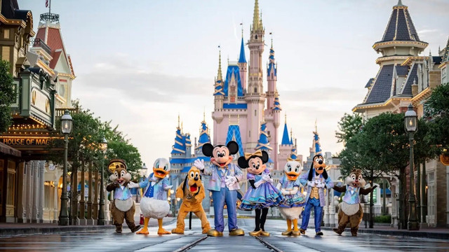 Disney își celebrează centenarul reunindu-și toți eroii într-un scurtmetraj / VIDEO