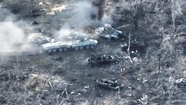 VIDEO | „Măcel” printre blindate: Tancurile rusești sar în aer unul după altul în ofensiva rusească de la Avdiivka
