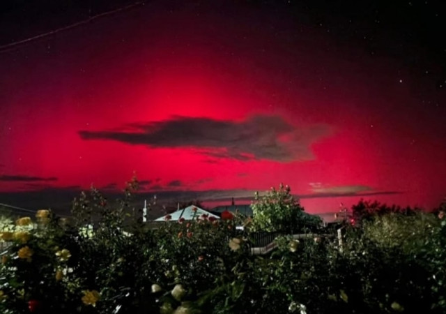 FOTO | Aurora boreală, vizibilă pe cerul României