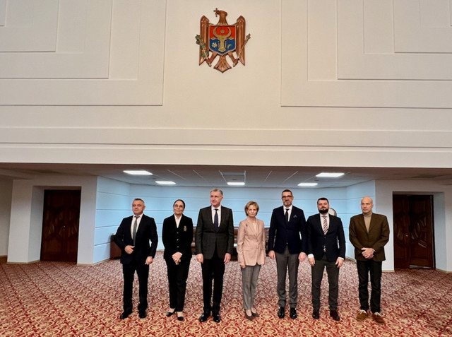 Majestatea Sa Margareta, Custodele Coroanei Române, și Principele Radu au ajuns astăzi la Chișinău