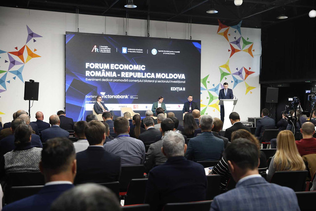 Peste 200 de reprezentanți ai mediului de afaceri și oficiali de pe ambele maluri ale Prutului participă astăzi, la Chișinău, la cea de-a doua ediție a Forumului Economic România - R. Moldova