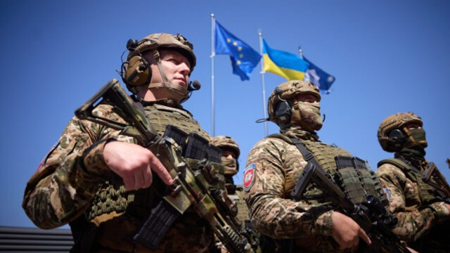 Negocieri ”discrete” Ucraina – SUA – UE pentru un acord de pace cu Rusia. Ar putea face Ucraina concesii teritoriale?