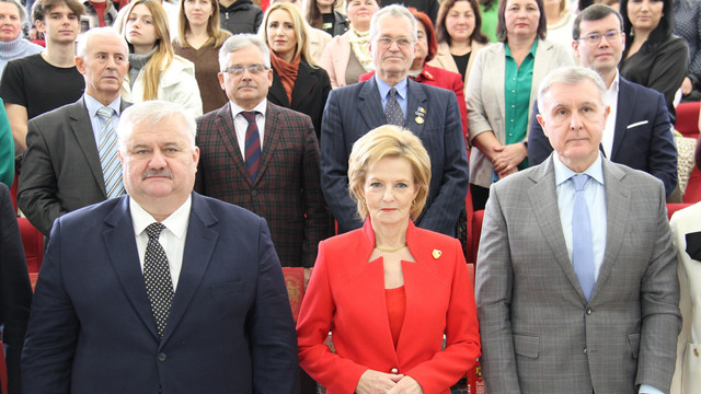 Universitatea de Stat din Moldova - onorată de vizita Majestății Sale Margareta, Custodele Coroanei Române și a Alteței Sale Regale Principele Radu