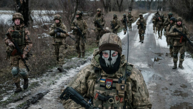 Rusia admite că forțele ucrainene au trecut fluviul Nipru: Se vor confrunta cu „focuri infernale”