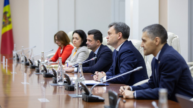 LIVE | Exercitarea votului de către premierul Republicii Moldova, Dorin Recean