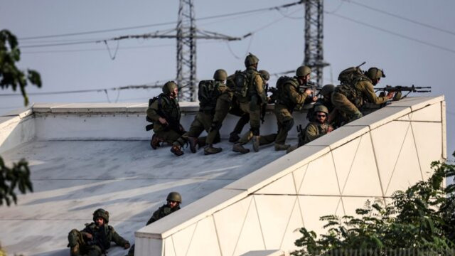Haaretz: Peste 10.000 de militari israelieni se află în prezent în Fâșia Gaza
