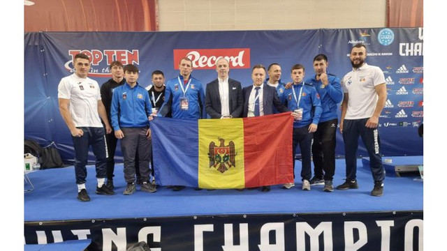 Lotul național de kickboxing a cucerit două medalii de bronz la Campionatul Mondial, versiunea WAKO