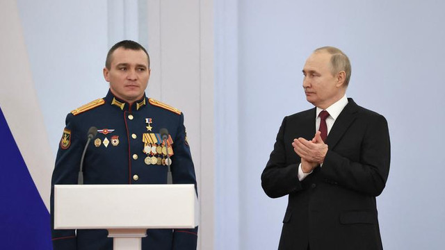 Un important general decorat al armatei ruse a fost ucis în Ucraina, confirmă un oficial