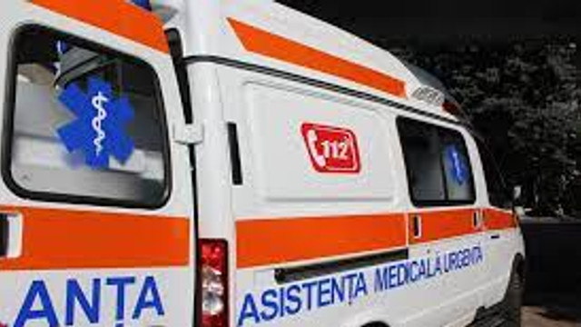 Zeci de persoane cu intoxicații au solicitat ambulanța de la începutul lunii decembrie
