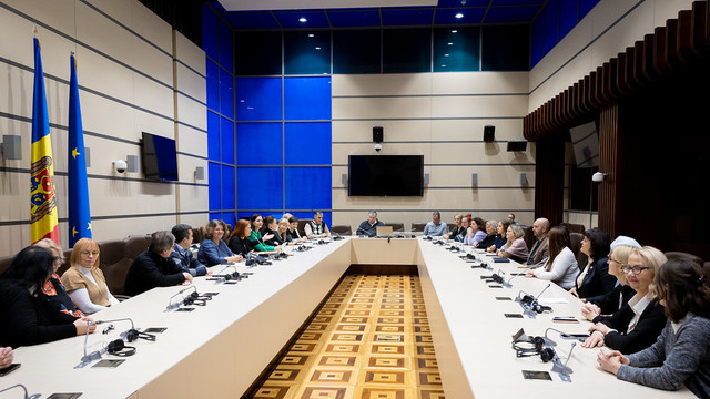 Comisia parlamentară de profil a organizat o nouă rundă de discuții cu privire la rezultatele Programului național privind învățarea limbii române