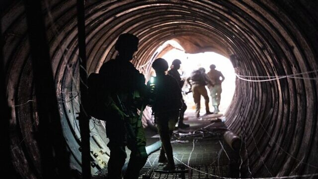 Războiul Israel-Hamas: Armata israeliană susține că a descoperit „cel mai mare tunel” pe care Hamas l-a săpat sub Fâșia Gaza