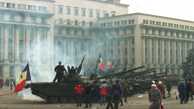 22 decembrie 1989, ziua victoriei pentru Revoluția Română, prima transmisă în direct la televiziune