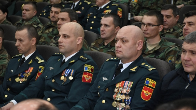 Distincții la final de an pentru militarii Armatei Naționale
