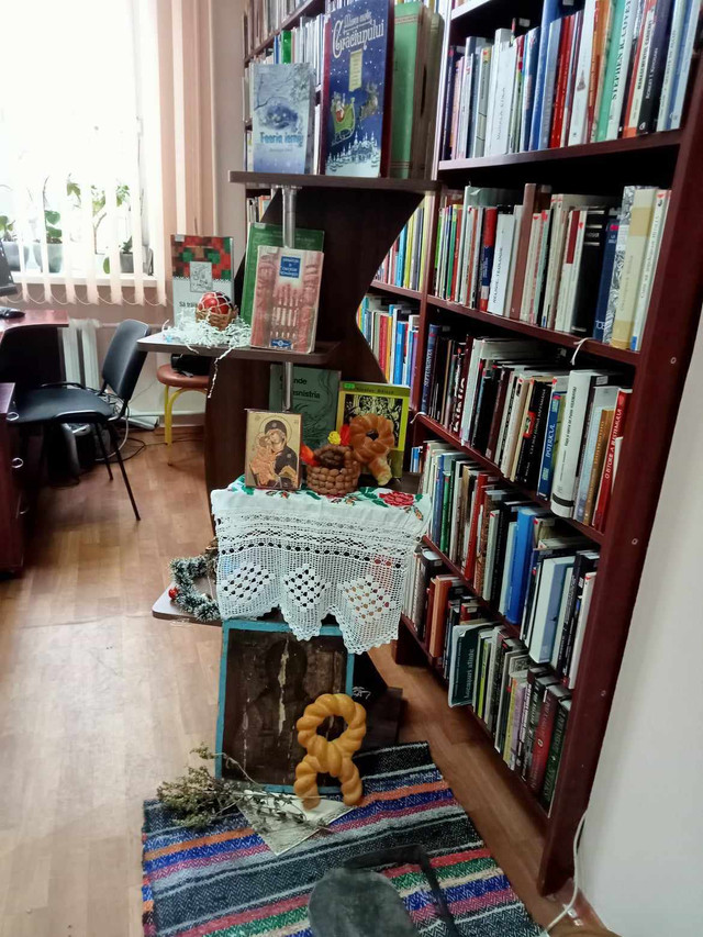 FOTO | Atelier consacrat tradițiilor de iarnă,  la filiala “Ștefan cel Mare și Sfânt” a bibliotecii municipale ”B.P: Hașdeu”