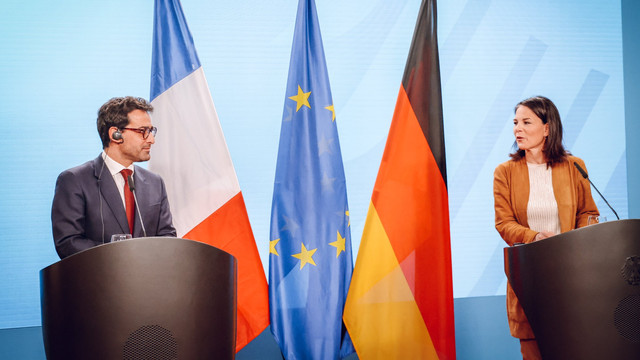 Franța și Germania vor sprijini Ucraina ”atât timp cât este necesar”, subliniază miniștrii de Externe ai celor două țări