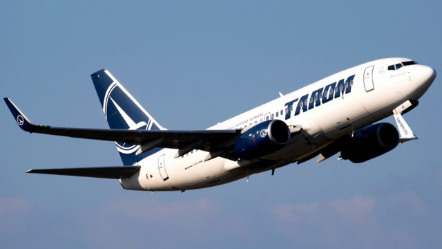 Un avion TAROM, cu destinația Chișinău, a fost lovit de fulger și s-a întors din drum
