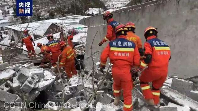 Zeci de persoane sunt date dispărute, în urma unei alunecări de teren, în sud-vestul Chinei