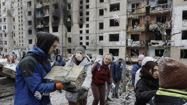 Mai mulți răniți în urma unor tiruri cu rachete asupra orașelor Kiev și Harkov